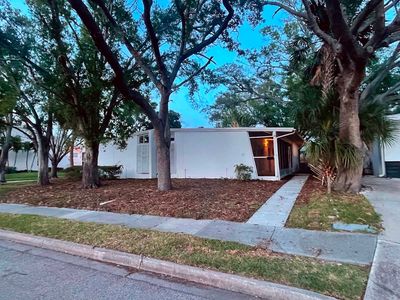 535 Monterey Blvd NE, Saint Petersburg, FL, 33704