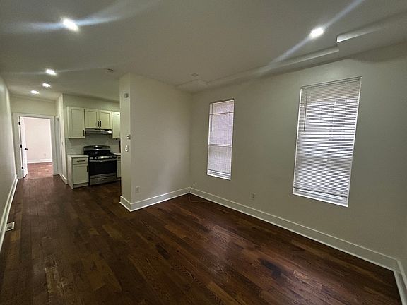 2nd image of 223 Bellevue Ave Floor 1