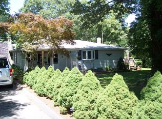 47 Butterworth Ave, Bristol, RI 02809