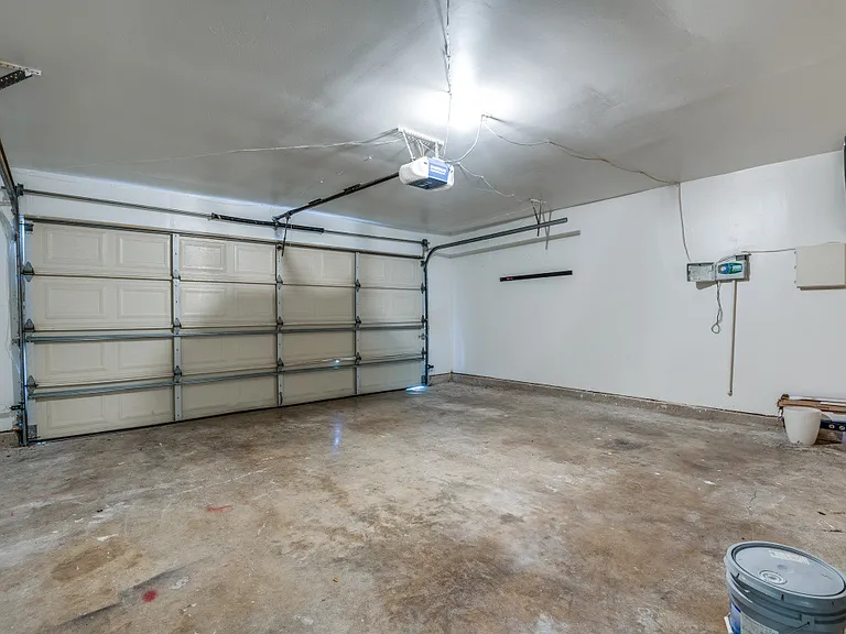 6013 Frontier Ln — Photo 21