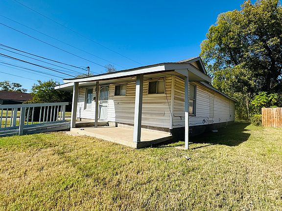 2nd image of 2801 Ennis Ave