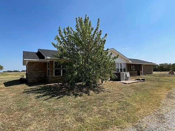 3rd image of 47160 E County Road 1510