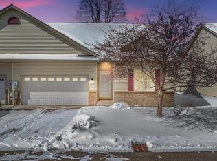 9778 Olive St NW, Coon Rapids, MN 55433