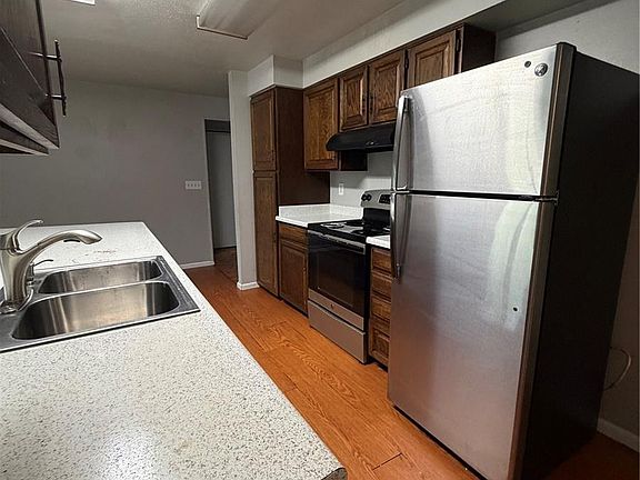 5th image of 15038 E Greenwood Place