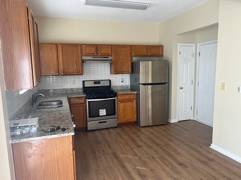 1611 Heyford Cir NW #1611 — Photo 9