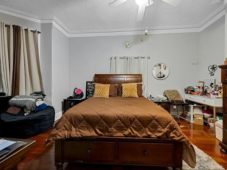 460 Orchard St #1 — Photo 13