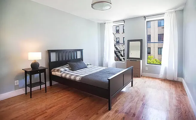 Rented by REAL New York | media 10