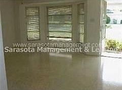 2nd image of 3009 Vesper Ave
