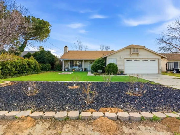 21461 Silver Dr, Tehachapi, CA 93561