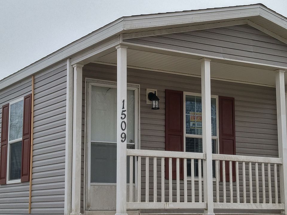 1st image of 1509 SE Summer Park Dr #426