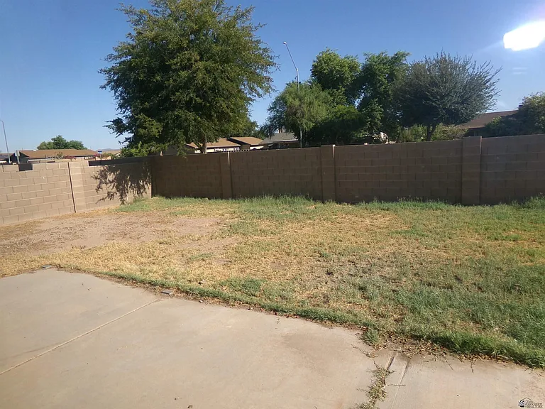 2812 W 28th Pl — Photo 13