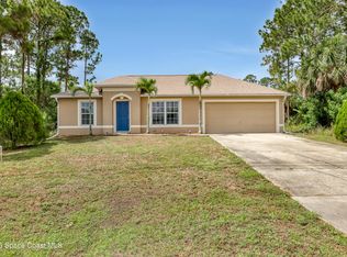 416 Osmosis Dr SE, Palm Bay, FL 32908