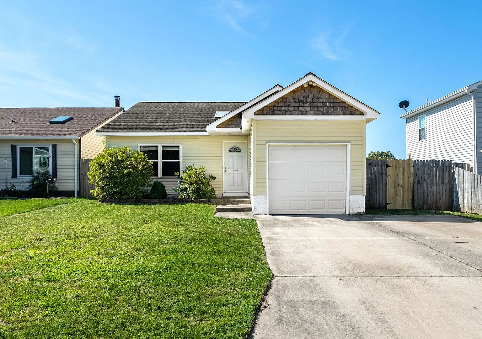 Renovated Ranch!! — Photo 1