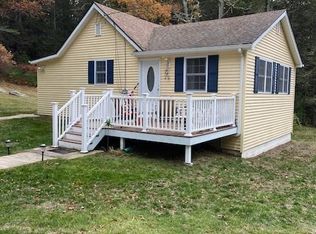 330 Shetucket Tpke, Voluntown, CT 06384