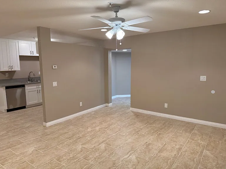 16645 Valencia Ave #2B — Photo 12