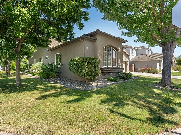 4th image of 4216 Sea Otter Ln
