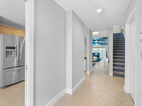 17064 Boca Club Boulevard #3, Boca Raton, FL 33487