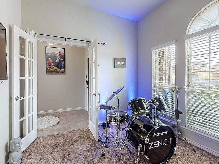 997 Shady Lane Dr — Photo 37