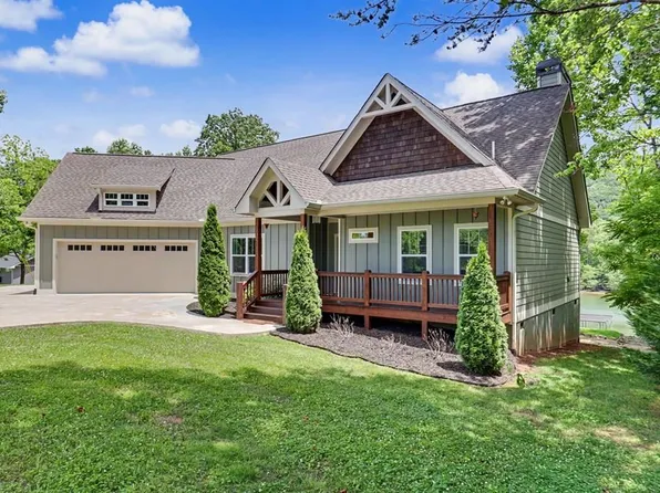 1220 Dogwood Trl, Hiawassee, GA 30546