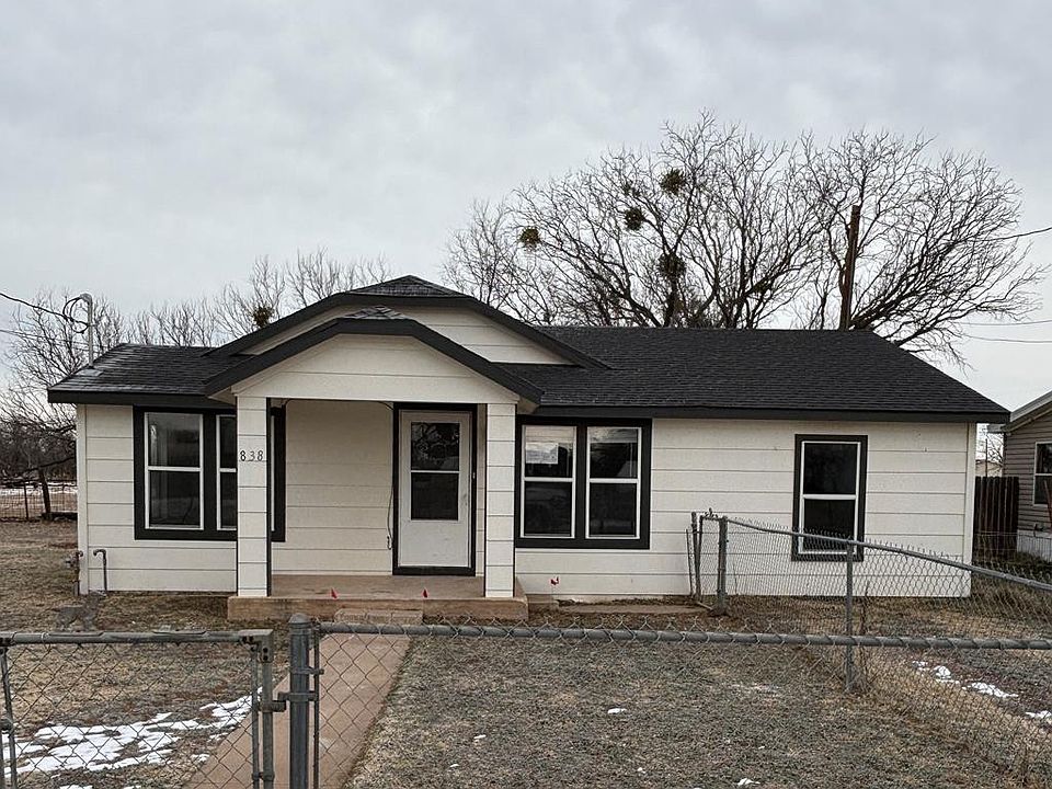 1st image of 838 Cactus Ln