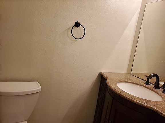 4th image of 3032 Parkway Blvd APT 106
