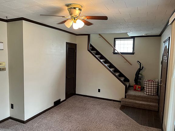 4th image of 1343 Fry Ave