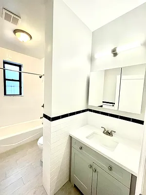 Rented by Pear NYC LLC | media 19