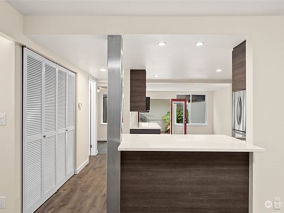 5th image of 1801 Evergreen Park Court SW #4
