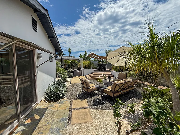 1718 Legaye Dr — Photo 24