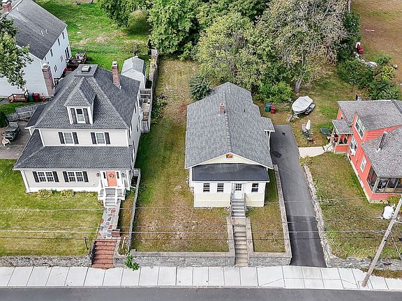 2nd image of 66 7th Ave