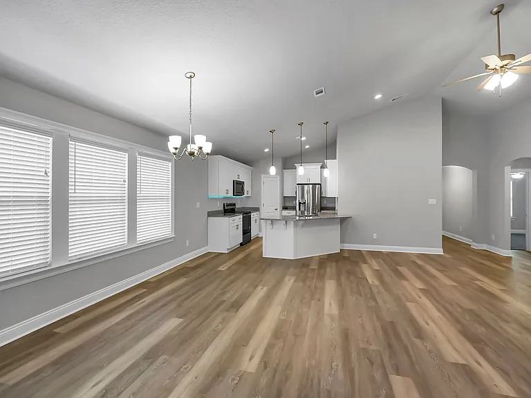 7385 E Bay Blvd — Photo 4