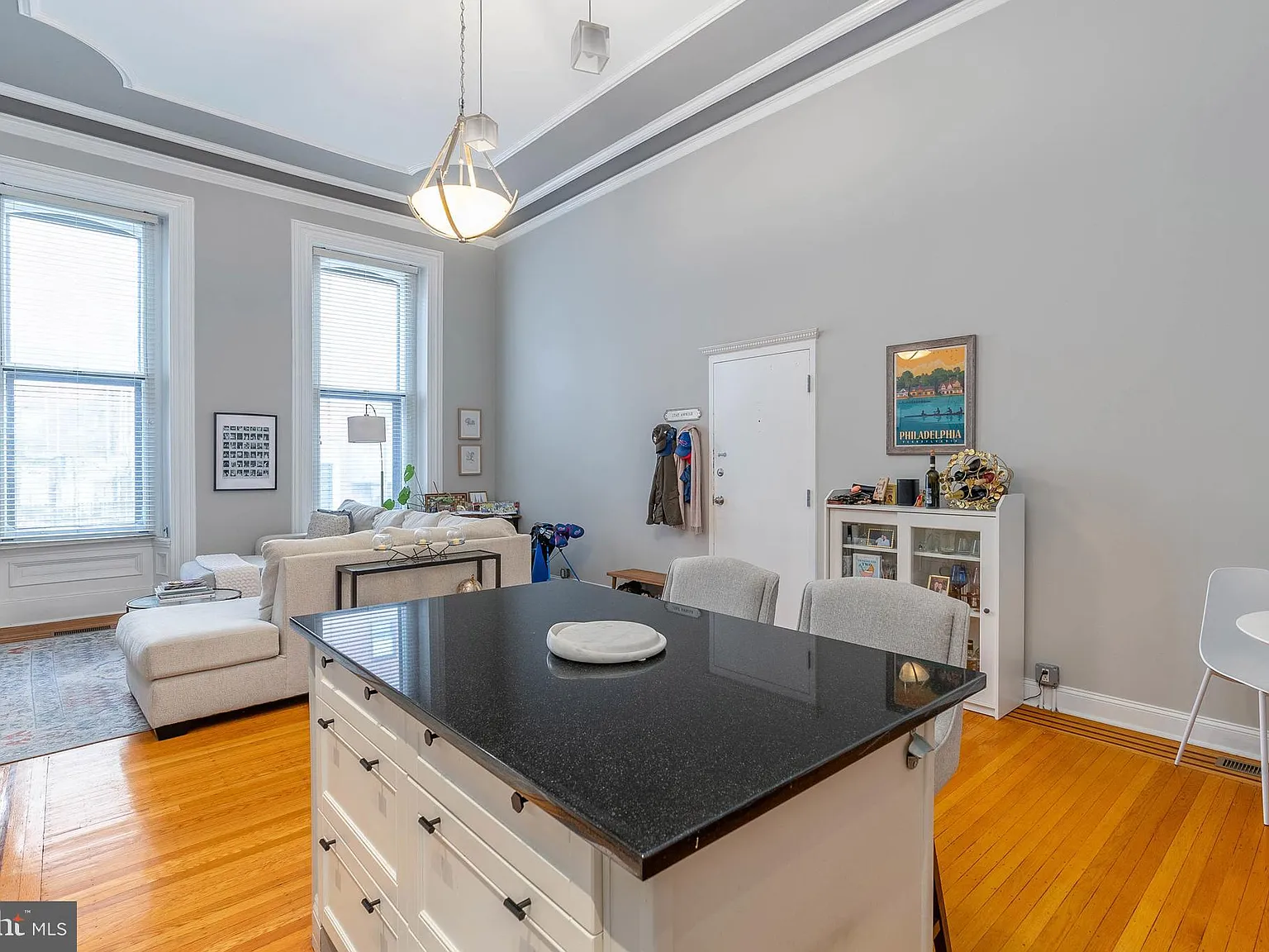 1 bed, 1274 sqft, $2,495 — Photo 3