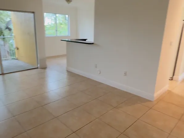 20810 SW 87th Ave APT 308, Cutler Bay, FL 33189