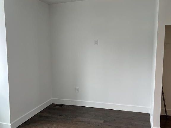 2nd image of 614 Edmond St