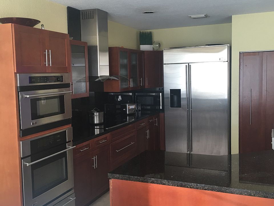1st image of 6942 NW 107th Pl