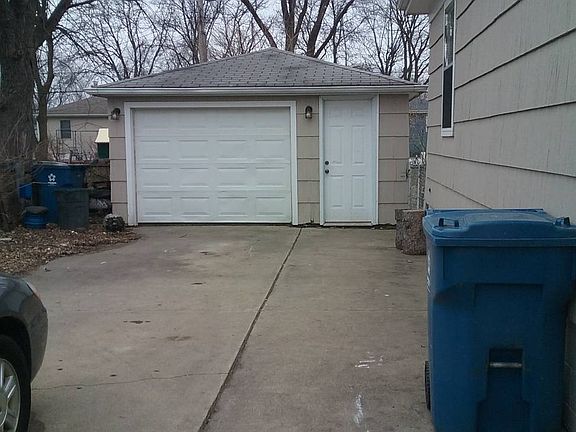 2nd image of 3333 Eder Ave
