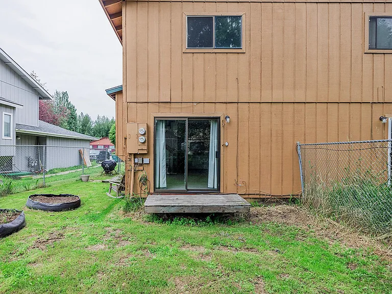 5511 Windflower Cir #B — Photo 21