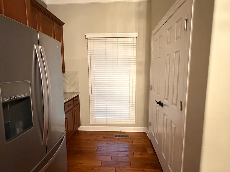 584 A Petty Rd — Photo 25