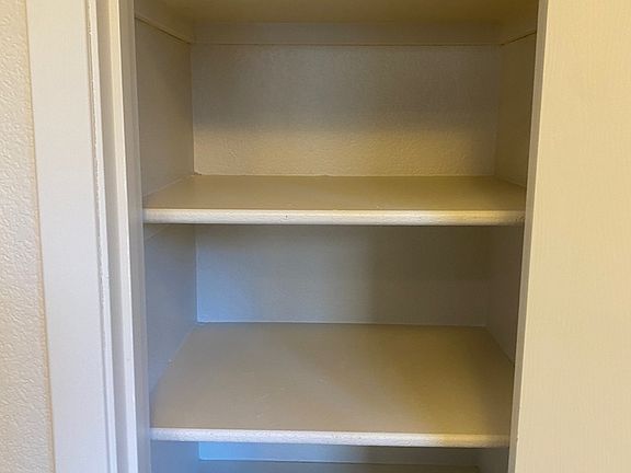 5th image of 5813 Lindsay Dr