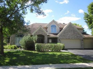 5455 Roanoke Rd, Rockford, IL 61107