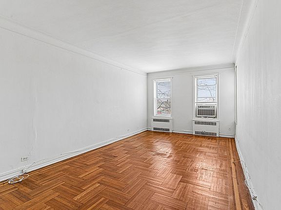 3rd image of 111-39 76th Rd APT D8