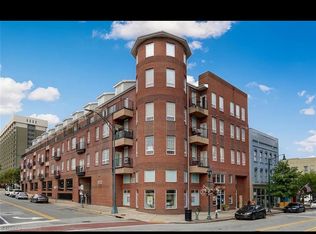 360 S Elm St APT 204, Greensboro, NC 27401
