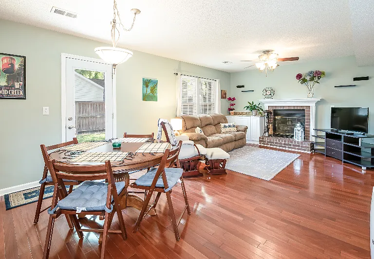 2785 Flower Creek Way — Photo 3
