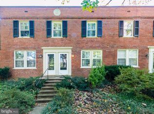 1501 S Edgewood St APT 569, Arlington, VA 22204