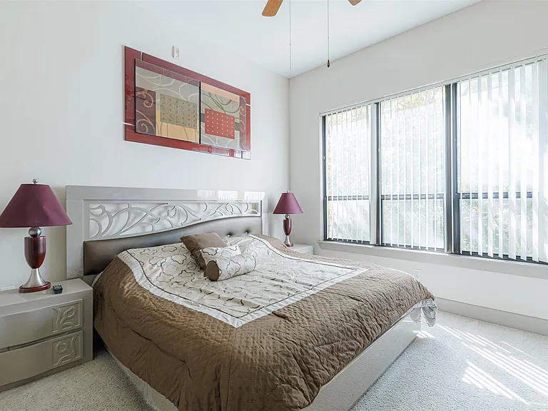 1901 Post Oak Blvd #3109 — Photo 13