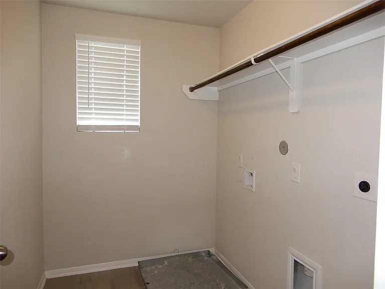 12258 Chestnut Clearing Trl — Photo 19