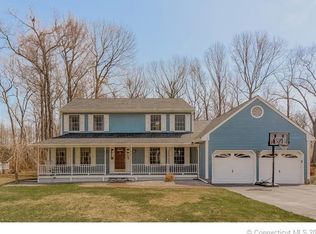 155 Roxbury Rd, Plantsville, CT 06479