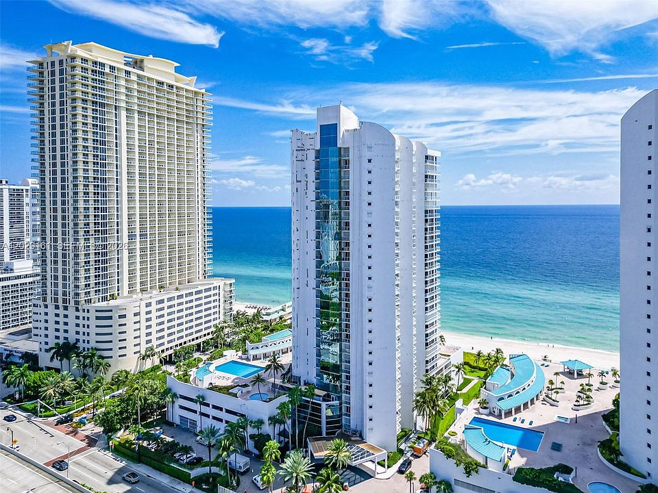 1st image of 16485 Collins Ave APT 1832