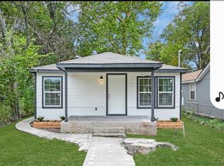 511 W Orange St, Angleton, TX 77515