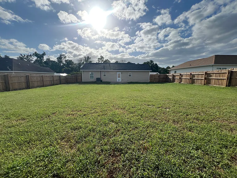 5023 Scotch Pine Ave — Photo 21